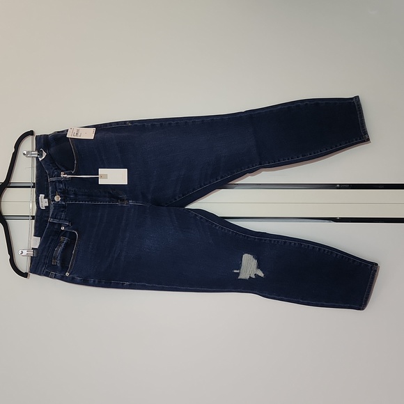 Good American Good Waist Crop Jeans in blue Indigo379 size 16W - Picture 7 of 17